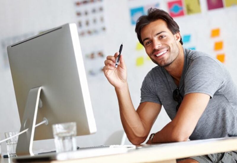 وظائف لا تحتاج إلى شهادة عالية: المهارة والتجربة كطريق للنجاح المهني