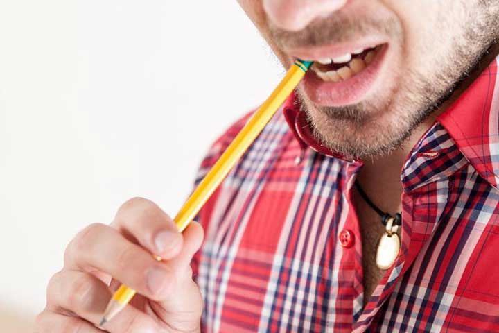 19 خطأً قاتلاً في لغة الجسد تعيق تقدمك المهني