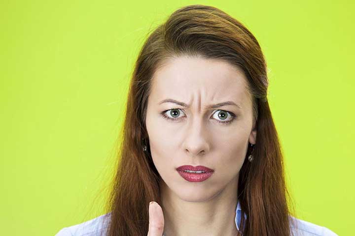 19 خطأً قاتلاً في لغة الجسد تعيق تقدمك المهني