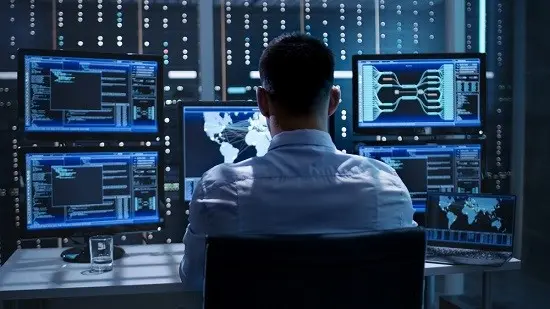 الوظائف المناسبة لحملة الدبلوم وكيفية اقتناصها في سوق العمل
